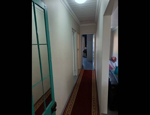 4 BEDROOM HOUSE FOR SALE IN HARTENBOS HEUWELS